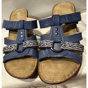 Patrizia by Spring Step Women’s Mica Wedge Heel Sandals Blue size 6 beach vacy